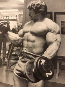mike mentzer-biceps-scaled